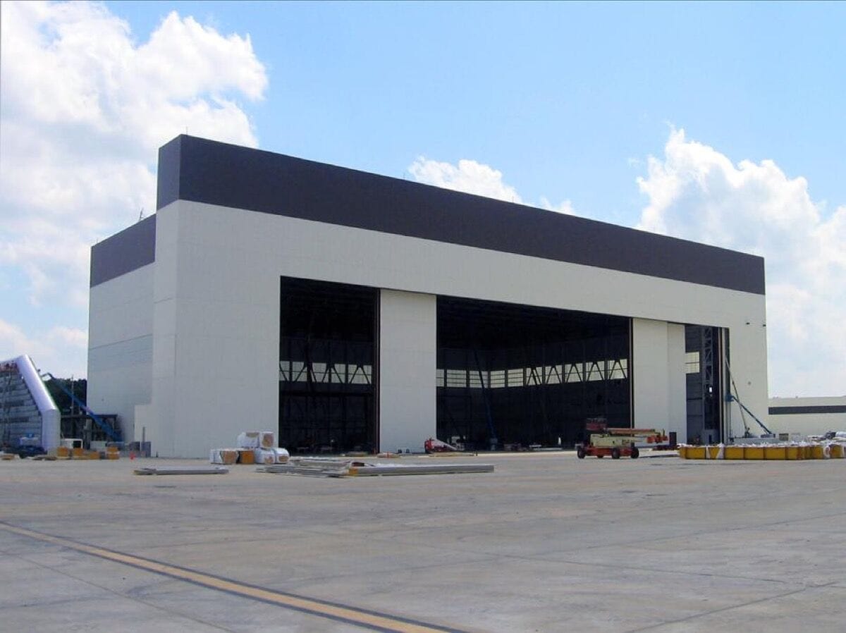 FedEx maintenance hangar facility at Memphis International Airport