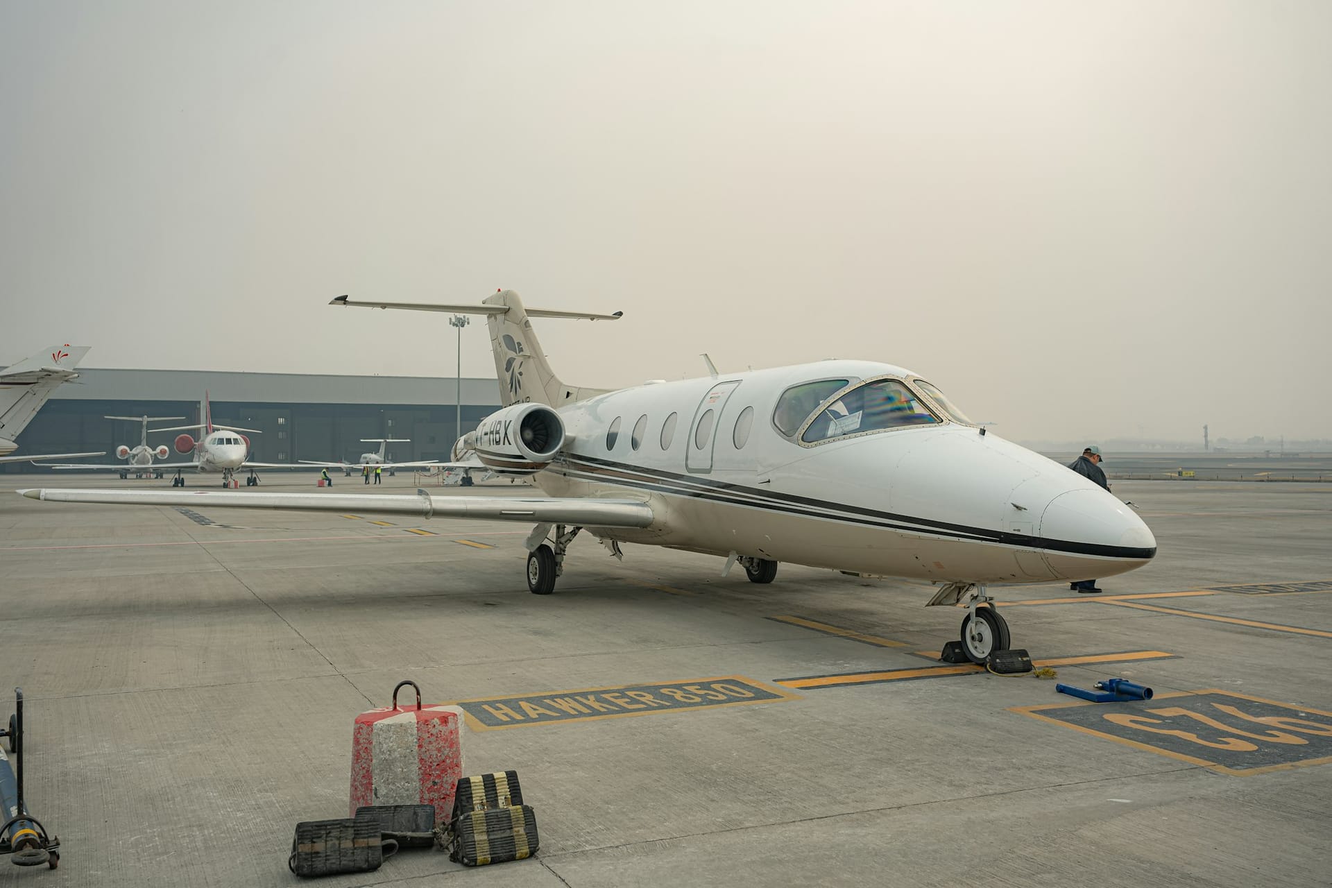 FIFA Friday: The Departure Wave - AirPlx aviation hangar optimization insights