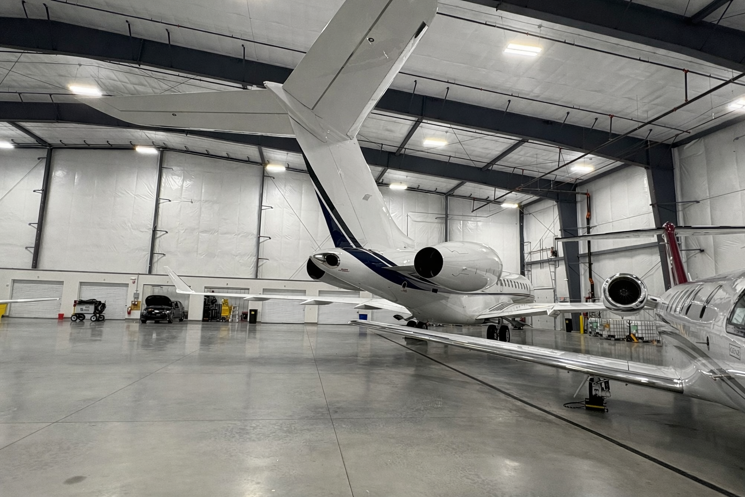 Jet Aviation Milwaukee - AirPlx customer